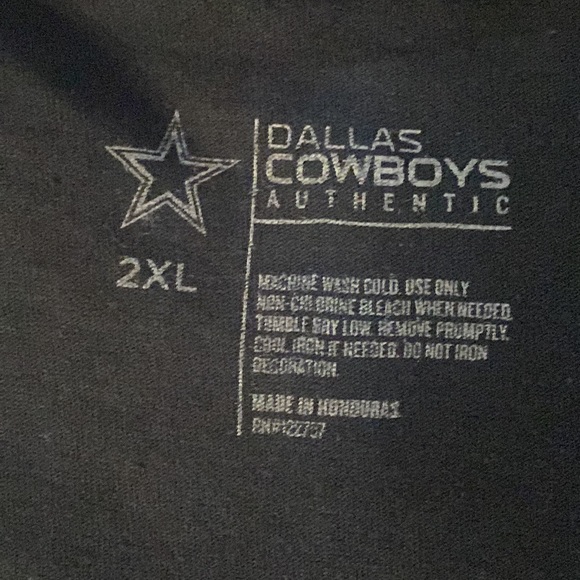 DALLAS
COWBOYS
vs. LA RAMS LS T-Shirt, Black, 2XL, HALLOWEEN MATCH-UP NWT - Picture 4 of 10